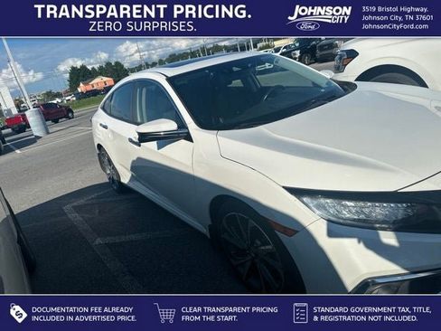 Used 2019 Honda Civic Touring image 1