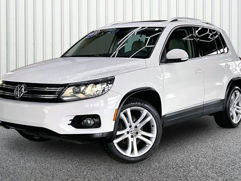 Used 2013 Volkswagen Tiguan SEL AWD/4WD image 3
