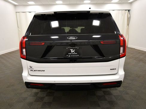 Used 2025 Ford Expedition Max Platinum w/ Stealth Performance Package AWD/4WD image 6