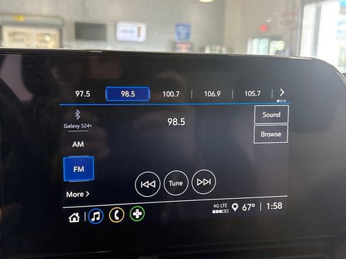 Used 2026 Chevrolet Trax LS w/ LS Convenience Package FWD image 23