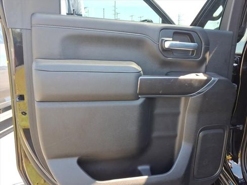 Used 2021 Chevrolet Silverado 2500 LTZ w/ Carhartt Edition AWD/4WD image 30