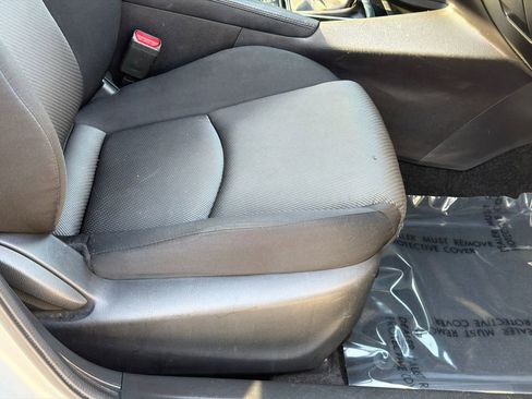 Used 2017 MAZDA MAZDA3 Sport image 6