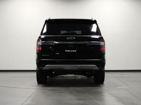 Used 2018 Ford Expedition Limited AWD/4WD image 5