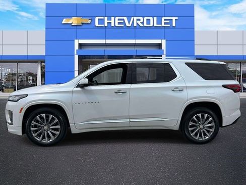 Certified 2023 Chevrolet Traverse Premier AWD/4WD image 6