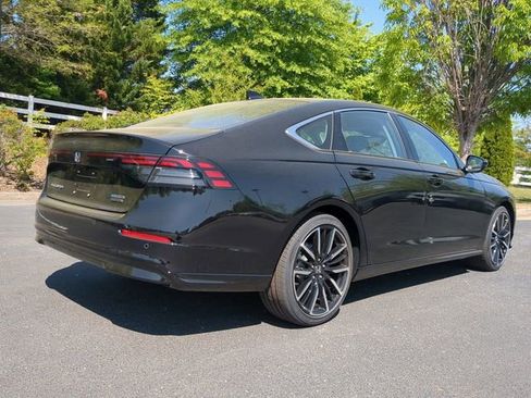 New 2026 Honda Accord Touring image 4