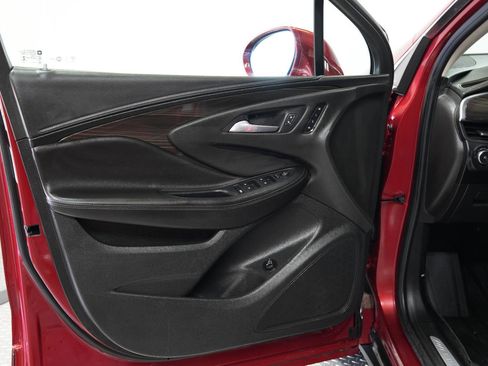 Used 2019 Buick Envision Essence image 23