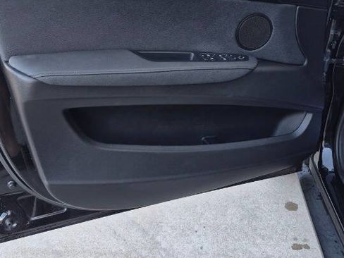 Used 2011 BMW X5 xDrive35i image 32