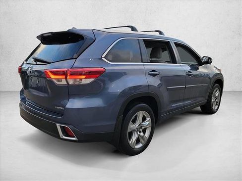 Used 2018 Toyota Highlander Limited image 5