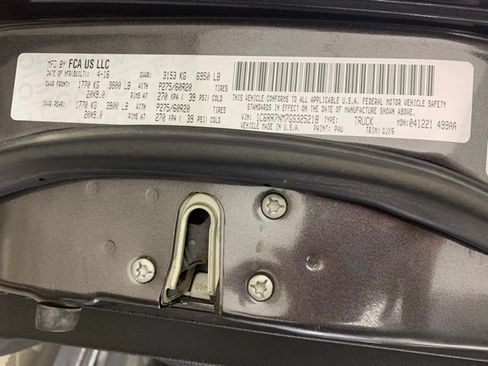 Used 2016 RAM 1500 Laramie w/ Convenience Group image 38