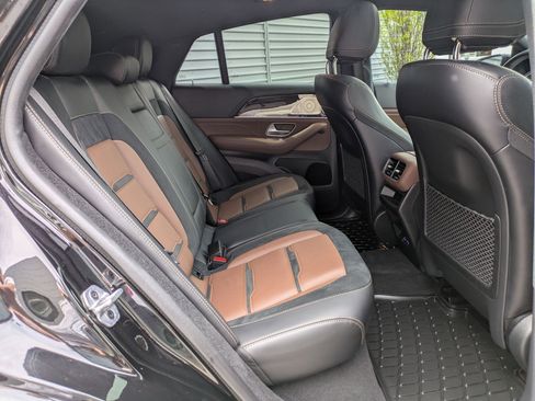 Used 2024 Mercedes-Benz GLE 53 AMG 4MATIC Coupe image 30