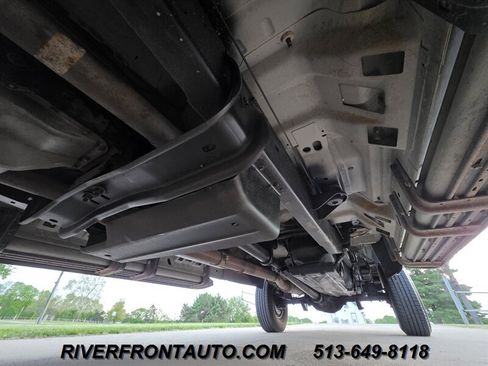 Used 2001 Ford F350 Lariat AWD/4WD image 25