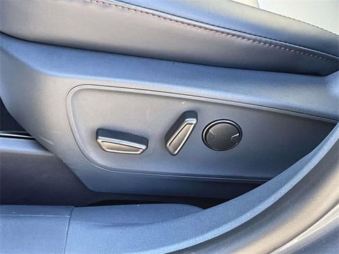 Certified 2026 Ford Maverick Lariat image 16