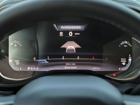 Used 2025 RAM 2500 Laramie image 15