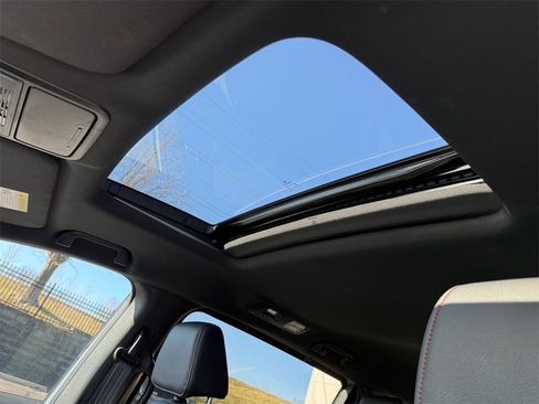 Certified 2024 Honda Odyssey Sport image 13