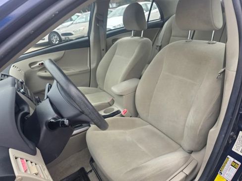 Used 2012 Toyota Corolla image 14