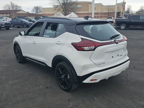 Used 2023 Nissan Kicks SR image 5