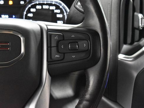 Used 2020 GMC Sierra 1500 SLT w/ X31 Off-Road Package image 9
