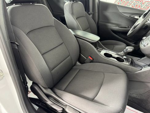 Used 2023 Chevrolet Malibu LS FWD image 32