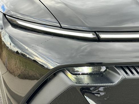 New 2026 Chevrolet Equinox EV LT w/ Convenience Package II image 30