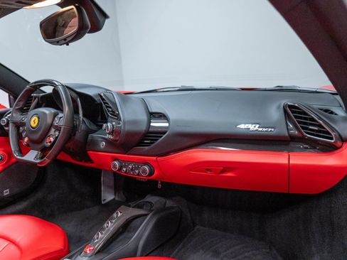 Used 2018 Ferrari 488 Spider RWD image 36