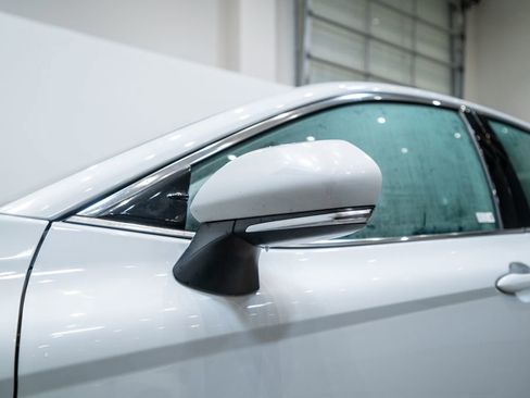 Used 2024 Toyota Camry XSE image 11