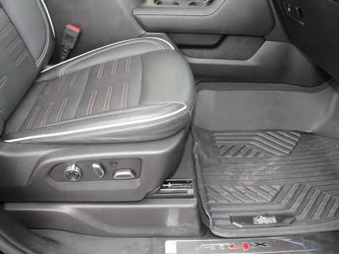 Used 2024 GMC Sierra 2500 AT4X w/ AT4X AEV Edition image 21