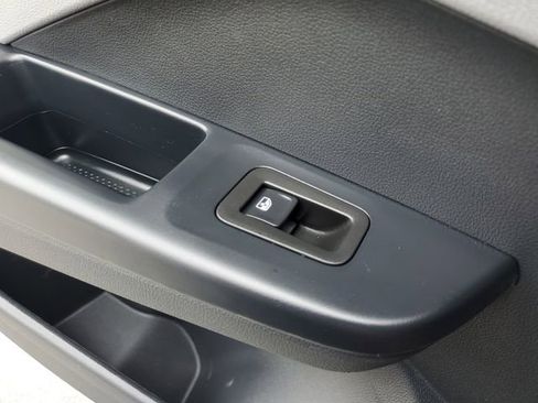 Certified 2024 Volkswagen Taos S FWD image 14