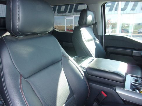 Used 2022 Ford F150 Lariat image 15