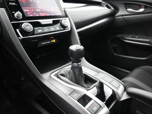 Used 2020 Honda Civic Sport image 47