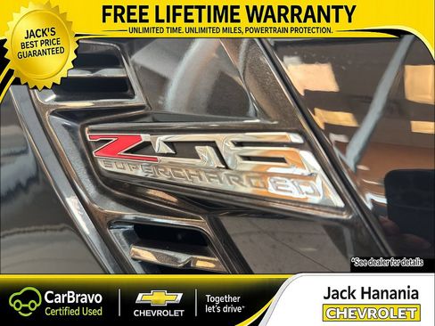 Used 2017 Chevrolet Corvette Z06 w/ Chrome Badge Package RWD image 10