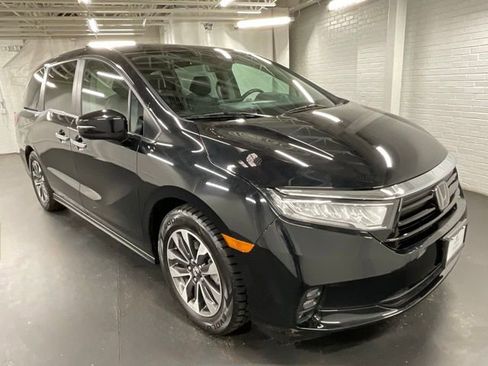Certified 2023 Honda Odyssey EX-L image 7
