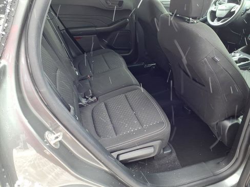 Used 2025 Ford Escape Active image 17