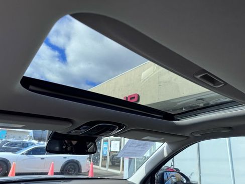 Used 2022 Hyundai Palisade SEL w/ Premium Package image 40