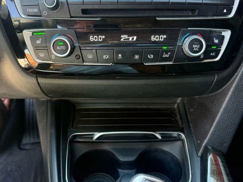 Used 2018 BMW 320i 320i Sedan 4D image 7