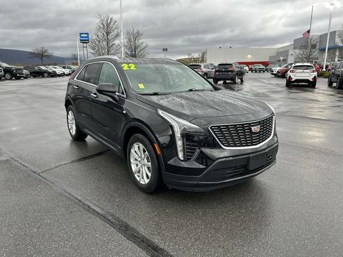Used 2022 Cadillac XT4 Luxury w/ Cold Weather Package image 1