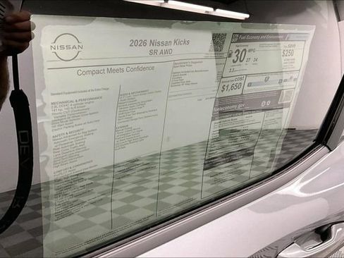 New 2026 Nissan Kicks SR AWD/4WD image 39