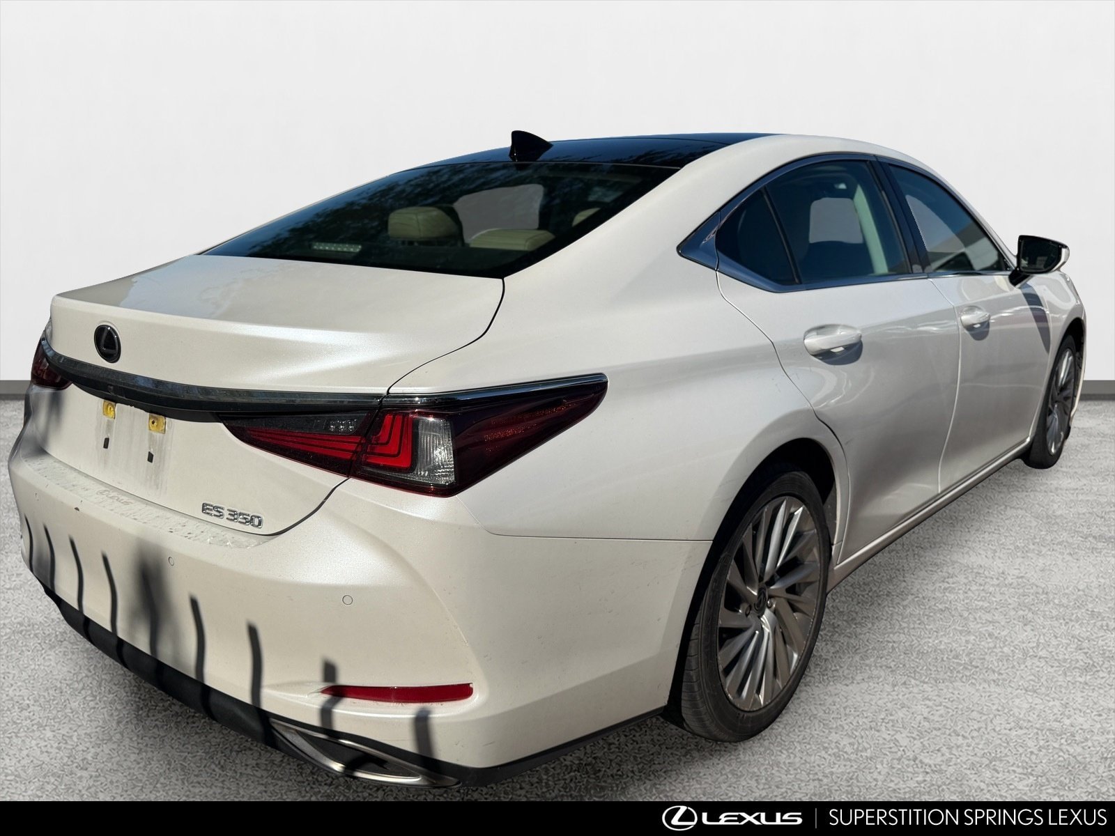Used 2019 Lexus ES 350 w/ Accessory Package 2 FWD image 3