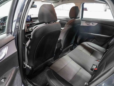 Used 2023 Kia Forte LXS w/ LXS Technology Package FWD image 18