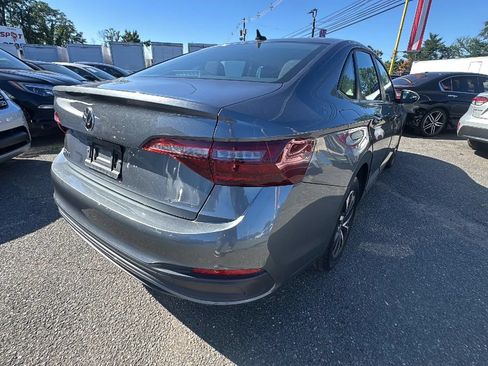 Used 2024 Volkswagen Jetta S FWD image 5