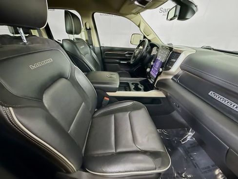 Used 2019 RAM 1500 Laramie image 26