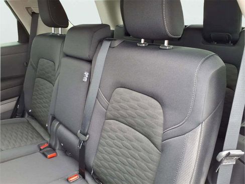 New 2026 Nissan Pathfinder SV image 15