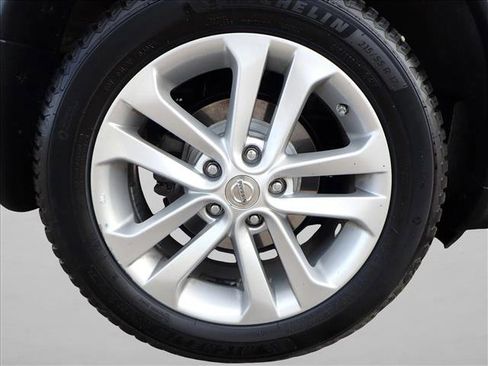 Used 2011 Nissan Juke SV w/ Chrome Pkg image 7