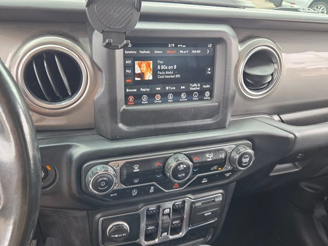 Used 2021 Jeep Wrangler Unlimited Sahara AWD/4WD image 21