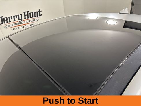 Used 2023 Genesis G70 3.3T w/ Sport Prestige Package image 8