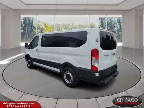 Used 2016 Ford Transit 150 XL image 5