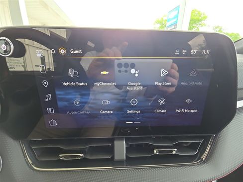 New 2026 Chevrolet Equinox RS AWD/4WD image 13