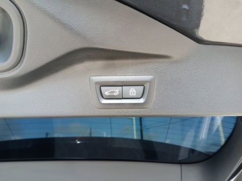 Used 2023 BMW X5 xDrive40i w/ Premium Package image 10