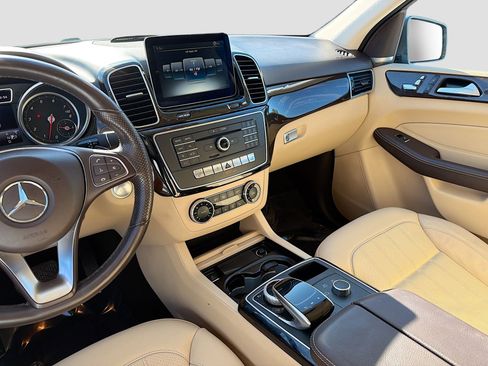 Used 2018 Mercedes-Benz GLE 350 image 28