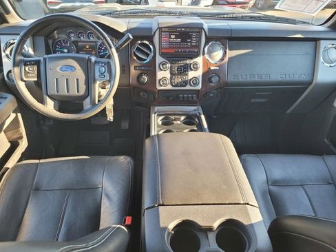 Used 2014 Ford F250 Lariat w/ Lariat Ultimate Package image 14