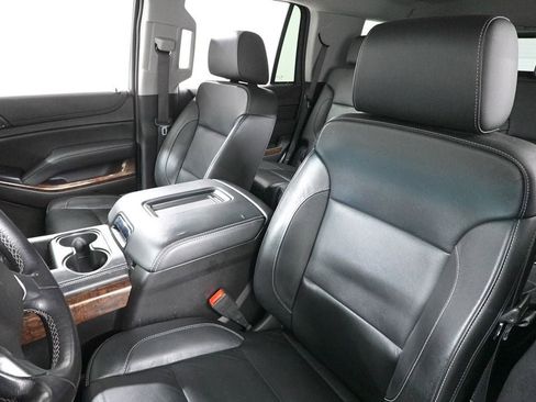 Used 2020 Chevrolet Tahoe LT image 12